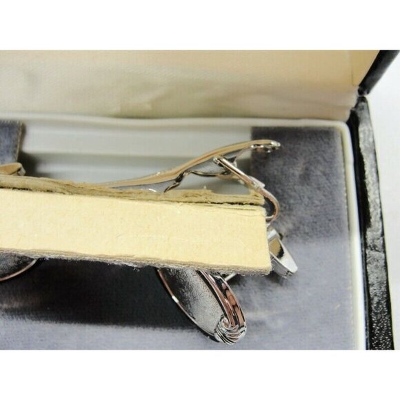 Foster Cufflinks Set Tie Bar Silver Tone Textured Finish Shirt Suit Vintage IOB - Picture 5 of 9